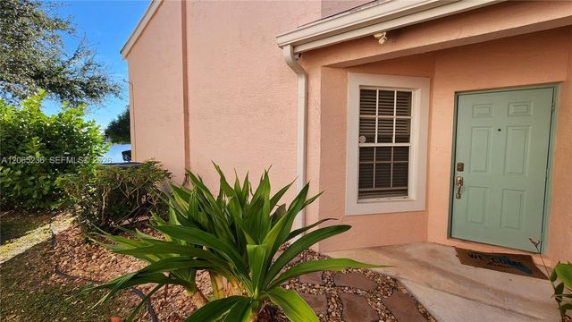 10702 Pelican Drive, Wellington, FL 33414