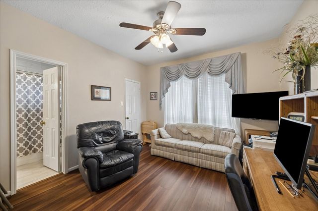 2102 Grand Mesa Drive, Kingwood, TX 77345