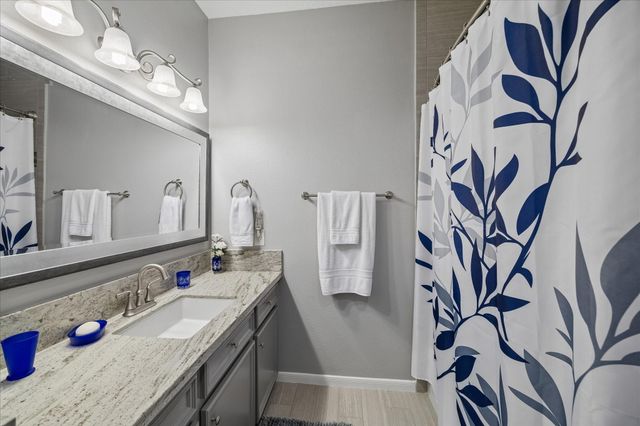 2102 Grand Mesa Drive, Kingwood, TX 77345