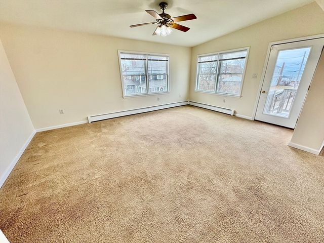 7 J Street Year Round top floor, Hull, MA 02045