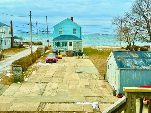 7 J Street Year Round top floor, Hull, MA 02045