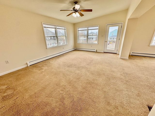 7 J Street Year Round top floor, Hull, MA 02045