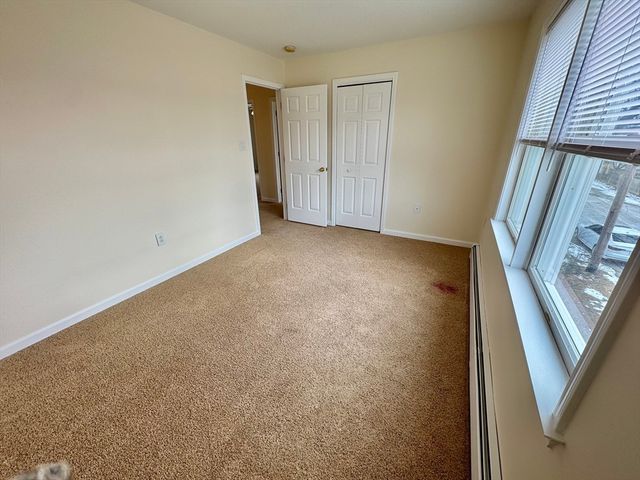 7 J Street Year Round top floor, Hull, MA 02045