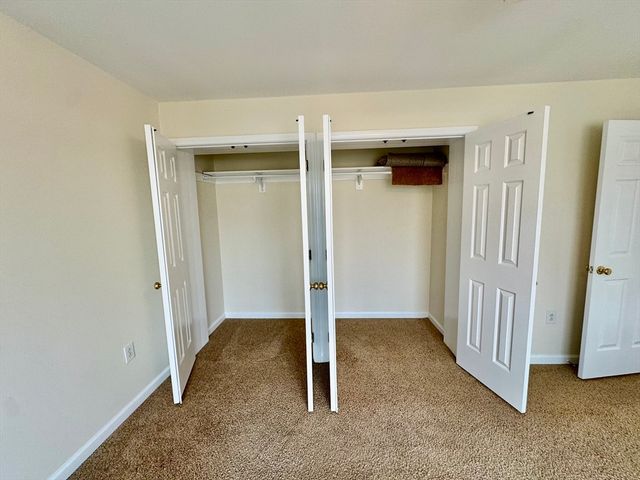 7 J Street Year Round top floor, Hull, MA 02045