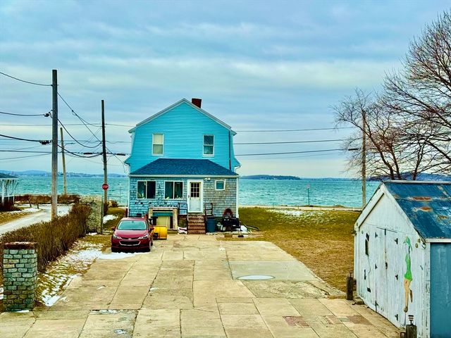 7 J Street Year Round top floor, Hull, MA 02045