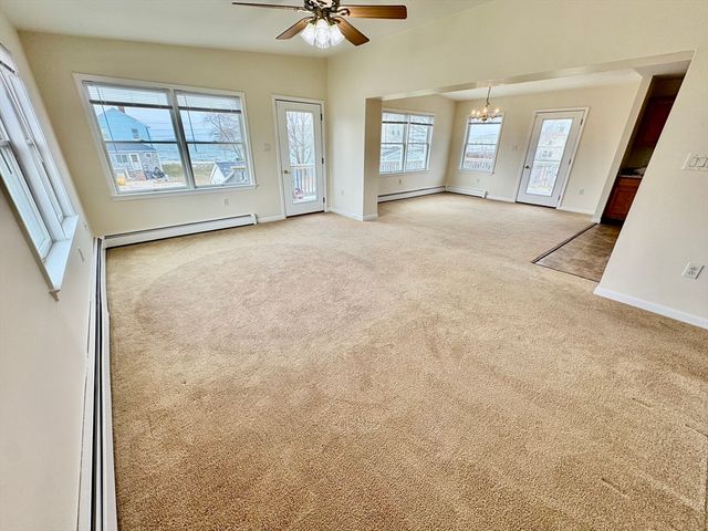 7 J Street Year Round top floor, Hull, MA 02045