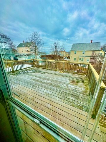 7 J Street Year Round top floor, Hull, MA 02045