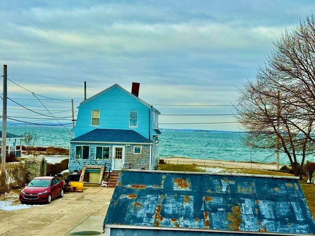 7 J Street Year Round top floor, Hull, MA 02045