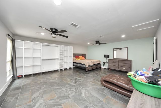 2443 Lauder Road, Houston, TX 77039