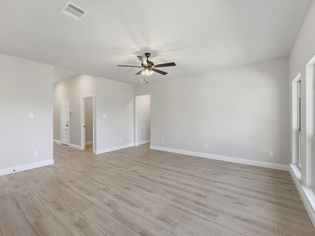 1541 Dresser Street, Graham, TX 76450