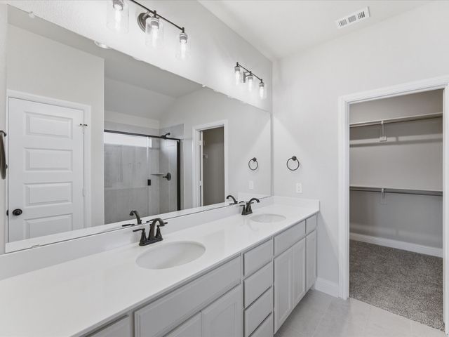1541 Dresser Street, Graham, TX 76450