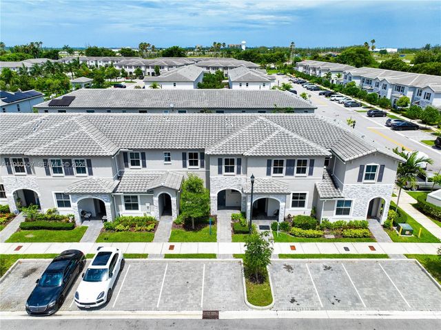 1867 SE 26th Ter, Homestead, FL 33035