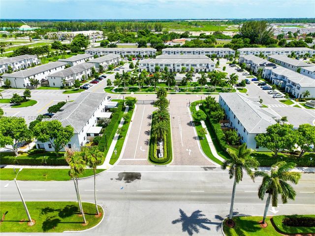 1867 SE 26th Ter, Homestead, FL 33035