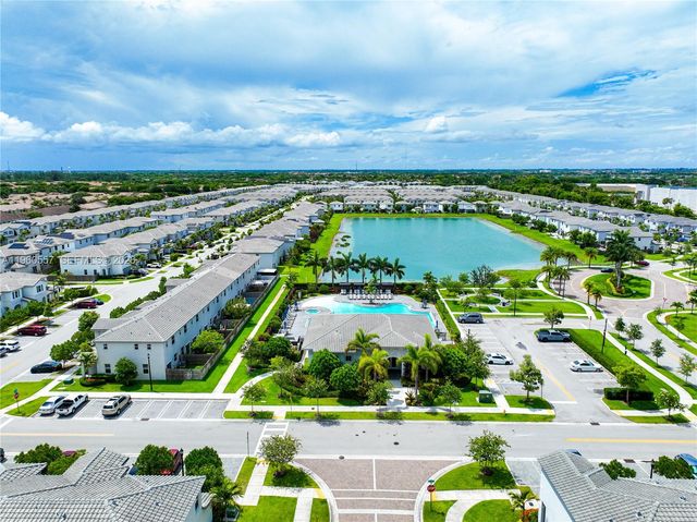 1867 SE 26th Ter, Homestead, FL 33035