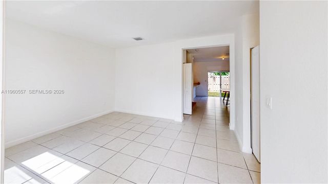 1867 SE 26th Ter, Homestead, FL 33035