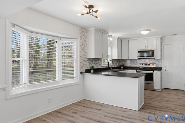 2206 Turtle Hill Ln, Midlothian, VA 23112