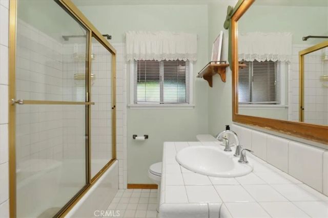 9155 Arrington Avenue, Downey, CA 90240