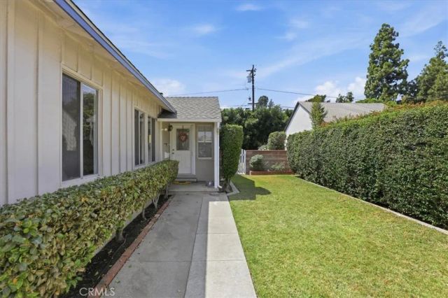 9155 Arrington Avenue, Downey, CA 90240