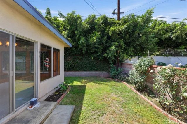 9155 Arrington Avenue, Downey, CA 90240