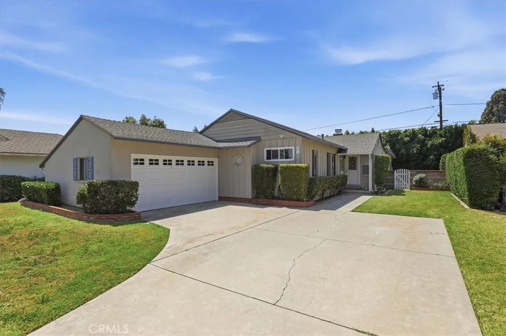 9155 Arrington Avenue, Downey, CA 90240