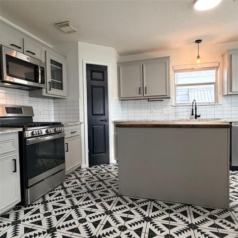 6526 Paris Street, Houston, TX 77021