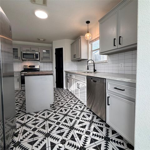 6526 Paris Street, Houston, TX 77021