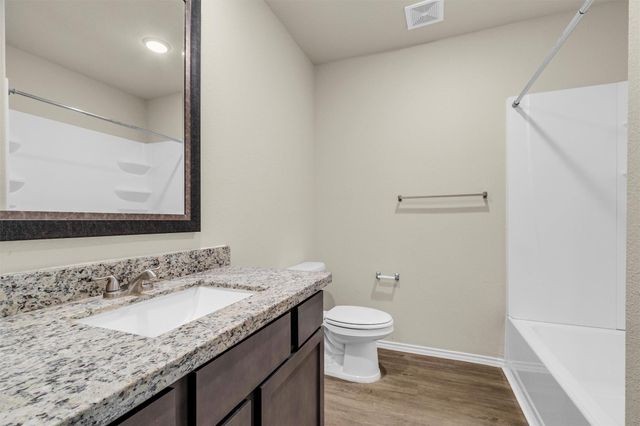910 Cherokee Drive, Montgomery, TX 77316