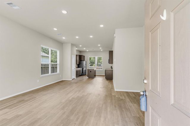 910 Cherokee Drive, Montgomery, TX 77316