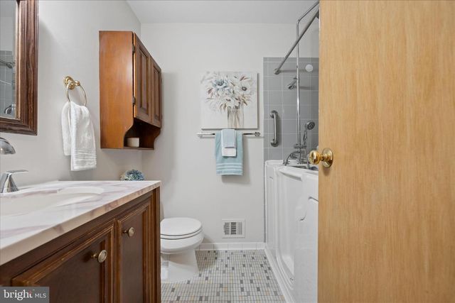 4711 MILTFRED TER, Rockville, MD 20853