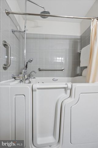 4711 MILTFRED TER, Rockville, MD 20853