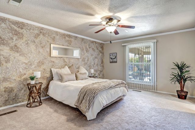 9909 Lorelei Lane NE, Albuquerque, NM 87111