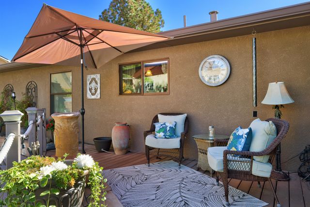 9909 Lorelei Lane NE, Albuquerque, NM 87111