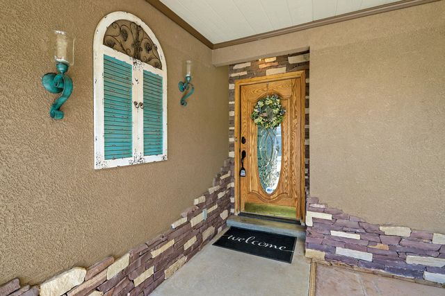 9909 Lorelei Lane NE, Albuquerque, NM 87111