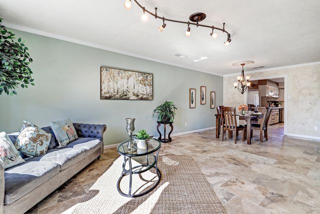 9909 Lorelei Lane NE, Albuquerque, NM 87111