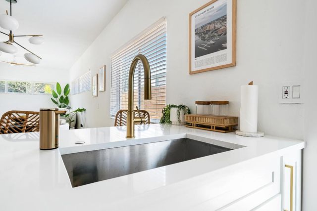 3300 Westview Avenue, West Palm Beach, FL 33407