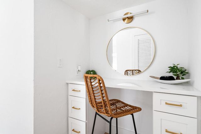 3300 Westview Avenue, West Palm Beach, FL 33407