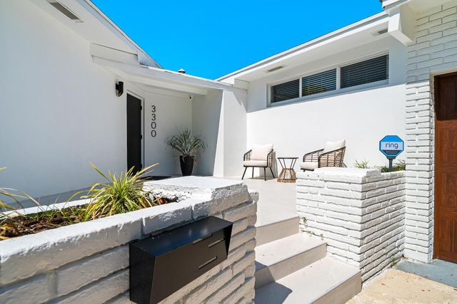 3300 Westview Avenue, West Palm Beach, FL 33407