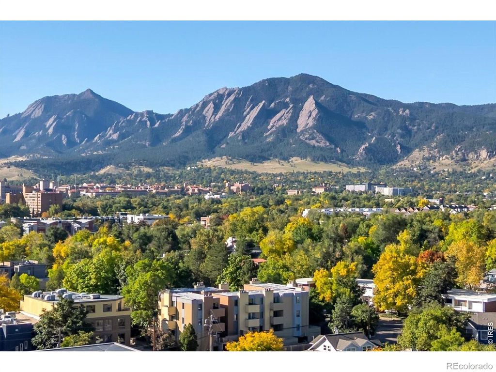 2711 Mapleton Avenue 1, Boulder, CO 80304