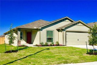 100 Navidad River DR, Hutto, TX 78634