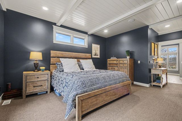 2785 56th Street SW, Wyoming, MI 49418