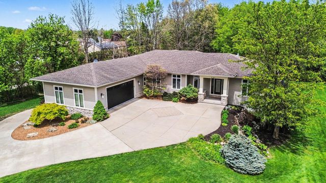 2785 56th Street SW, Wyoming, MI 49418