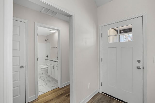 294 Morton Ave, Gallatin, TN 37066