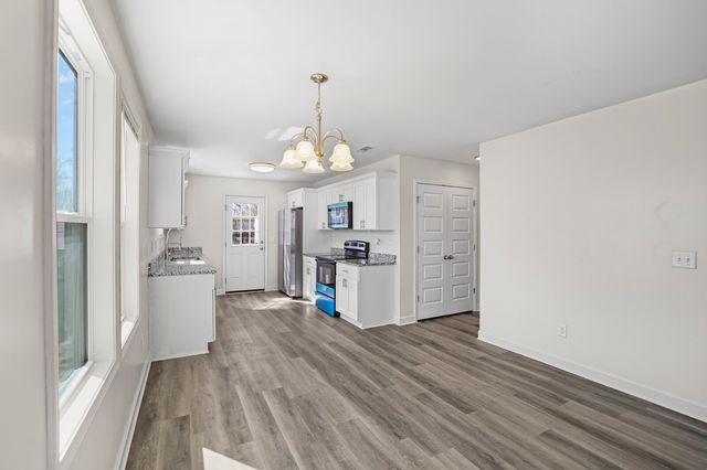 294 Morton Ave, Gallatin, TN 37066