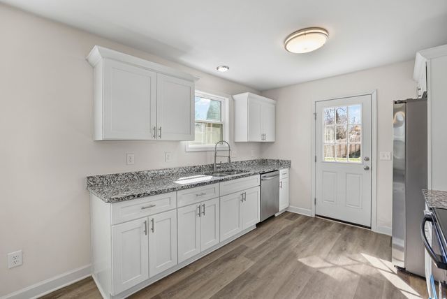 294 Morton Ave, Gallatin, TN 37066