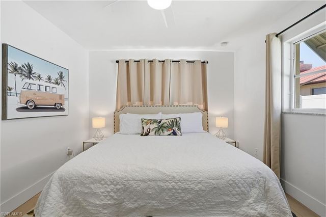 1432 Wellington CT, Cape Coral, FL 33904