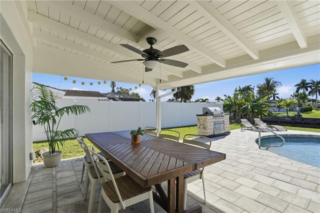 1432 Wellington CT, Cape Coral, FL 33904