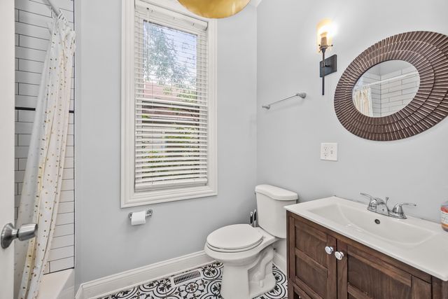3940 Sunnyside Avenue, Brookfield, IL 60513