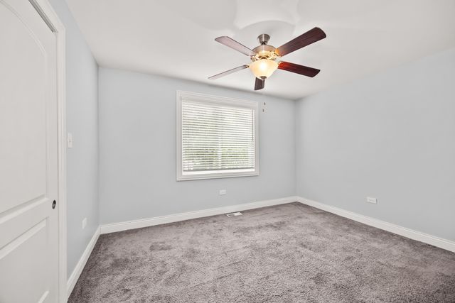 3940 Sunnyside Avenue, Brookfield, IL 60513