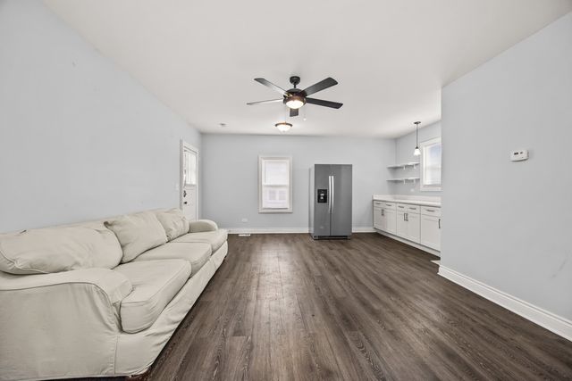 3940 Sunnyside Avenue, Brookfield, IL 60513