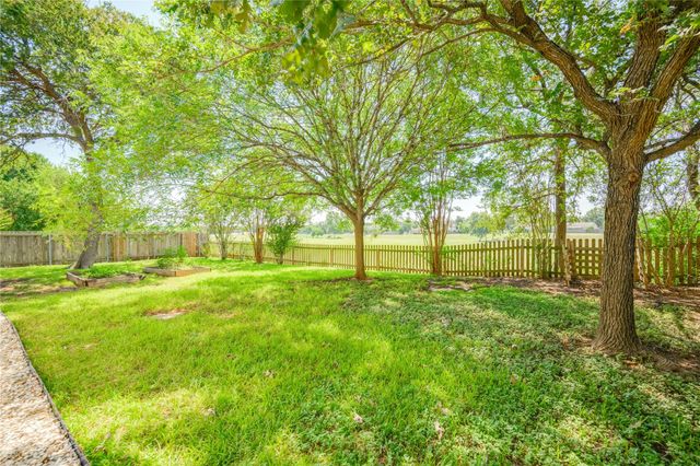 816 Russet Valley DR, Cedar Park, TX 78613